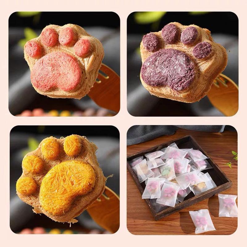 Pet Snack Patties: Freeze-Dried Raw Bone & Meat for Cats, Dogs, Hamsters - Goat Milk, Egg Yolk, Cheese, Calcium for Training & Teething.