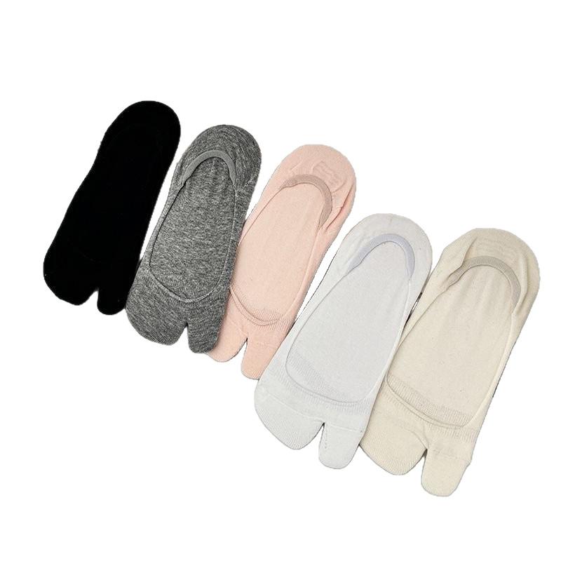 1 Pair Short Split Toe Tabi Socks Summer Thin Cotton Two Toe Socks Women Non-Slip Boat Socks Soft Breathable Invisible Hosiery