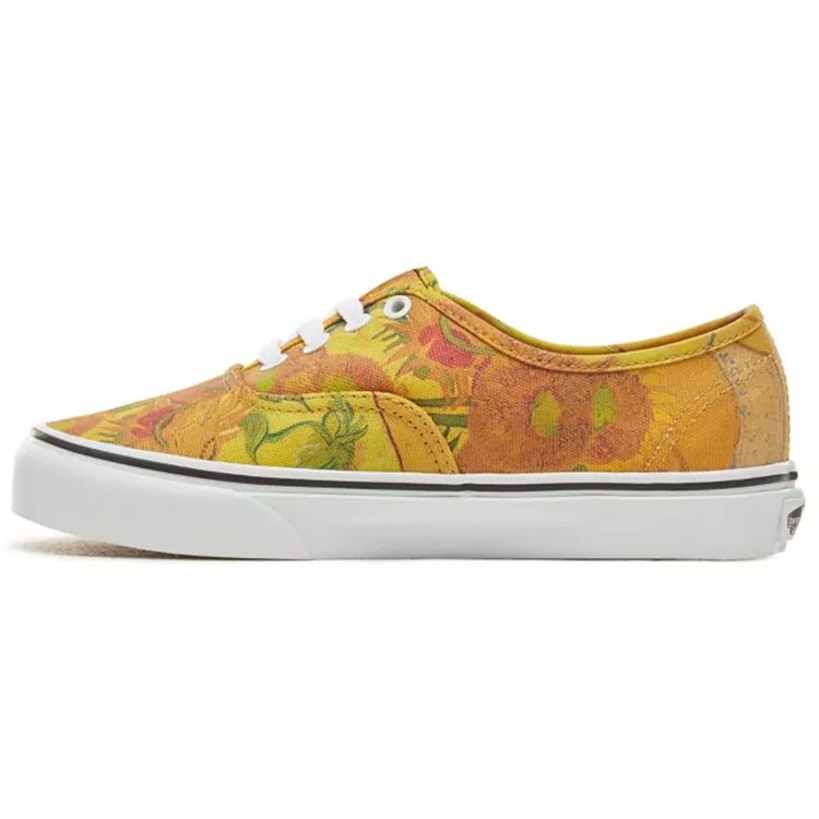 

Мужские кроссовки Vans Vincent Van Gogh x Authentic Sunflowers Желтые True-White VN0A38EMU3W