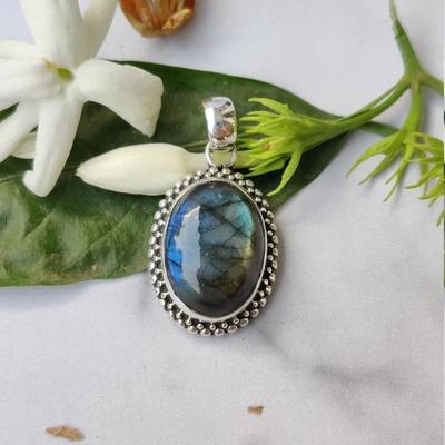 Labradorite Pendant 925 Sterling Silver Pendant Necklace Gemstone Silver Jewelry For Women