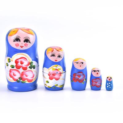 5 st nyhet tecknad flicka trä häckande dockor handmålade Matryoshka