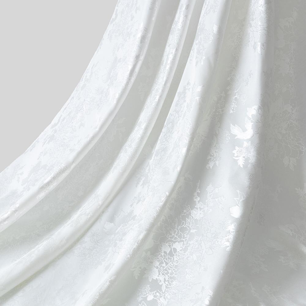 

Soft Silky Peony Brocade Jacquard Fabric Floral Sewing Material Damask Fabric Hanfu Costume Design белый