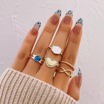 Elegantní a všestranná módní sada geometrických prstenů Love Love Simple Ring Populární dámské šperky