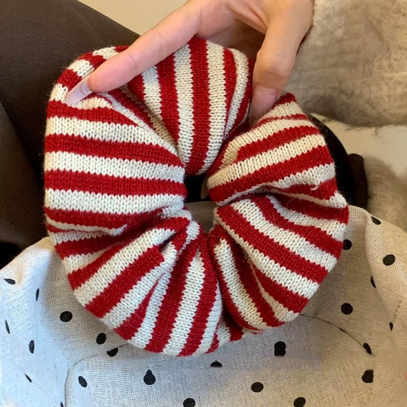 Autumn and winter atmosphere! Warm wool knitted striped large intestine hair tie for women, lazy style, large hair rope hair accessory