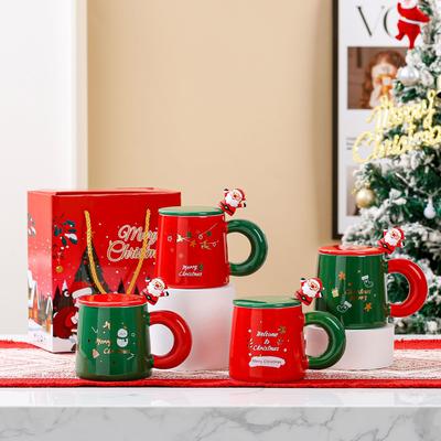 Kreative Cartoon-Weihnachts-Keramiktasse Kontrastfarbiger Becher Weihnachts-Paartasse mit Deckel Löffel Haushalts-Wasserbecher Mädchen