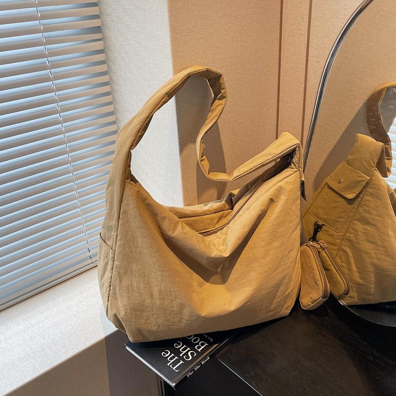 Canvas Bag Lazy Wind 2025 New Large-capacity Bag Women's Casual Shoulder Messenger Bag Class Tote Bag