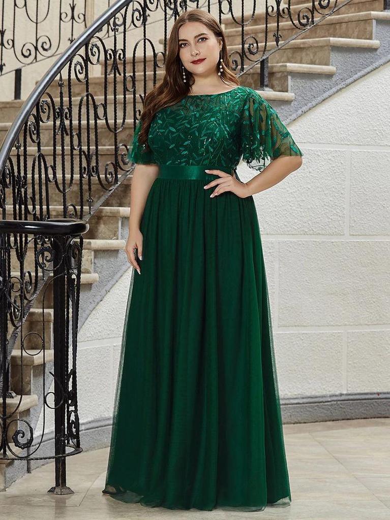 Elegant Plus Size Sequin Embroidered Evening Gown with Mesh Hem