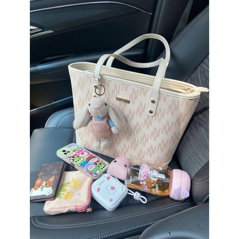 

Niche Style Korean Style Tote Bag Female 2025 New Arrival Large Capacity Student Class Tote Bag Fashion All-Match Shoulder Bag Beige