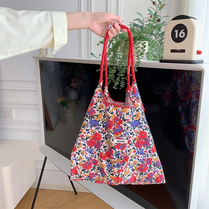 3 Summer Large-capacity Shoulder Bag, Drawstring Shopping Bag, Fresh Floral Tote Bag, Underarm Bag.