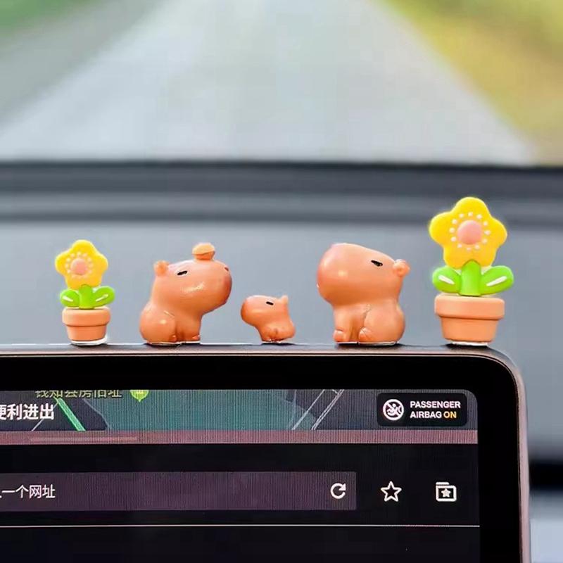 Mini Capybara Figure Ornament Desk Accessories Automotive Car Interior Ornament Resin Figure Miniature Model Animals Decoration