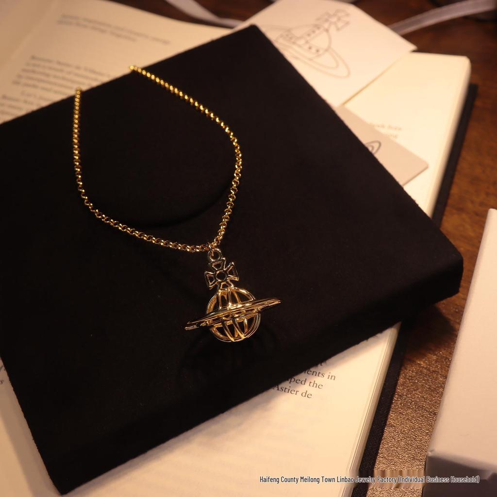 Kaiserinwitwe Cixi Saturn Vogelkäfig Halskette & Vivienne Planetenanhänger Ohrring Set