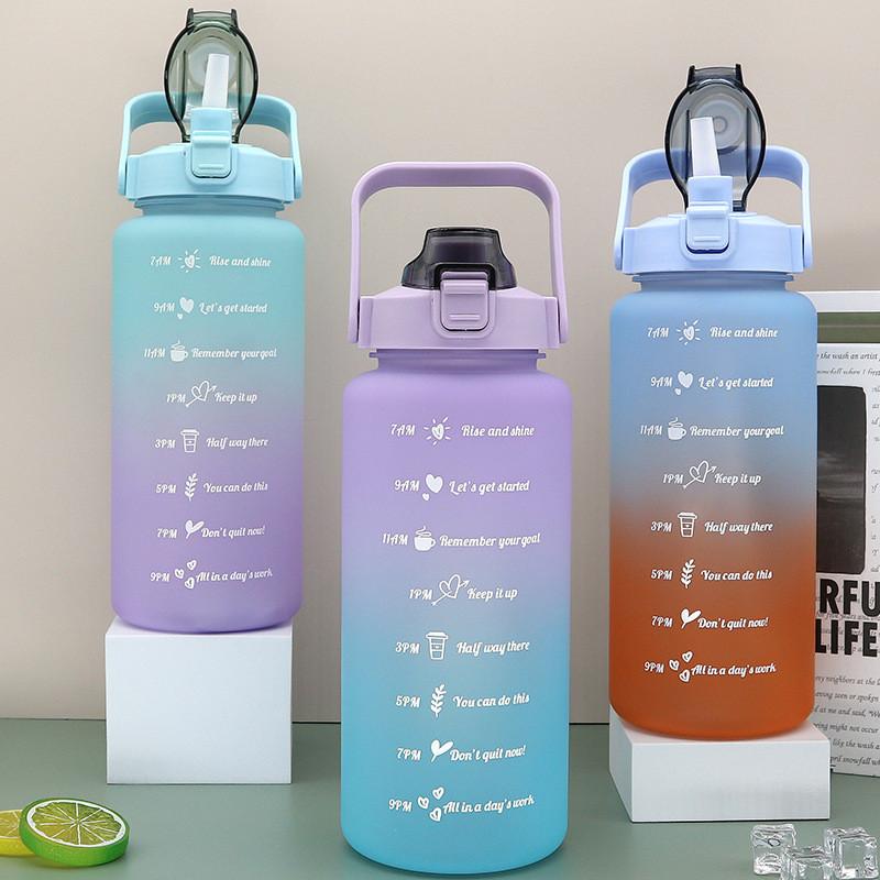 Large Capacity 2L Straw Water Bottle with Lid Reusable Plastic Portable Time Marker Leakproof Sports Cups Drinkware Tumbler