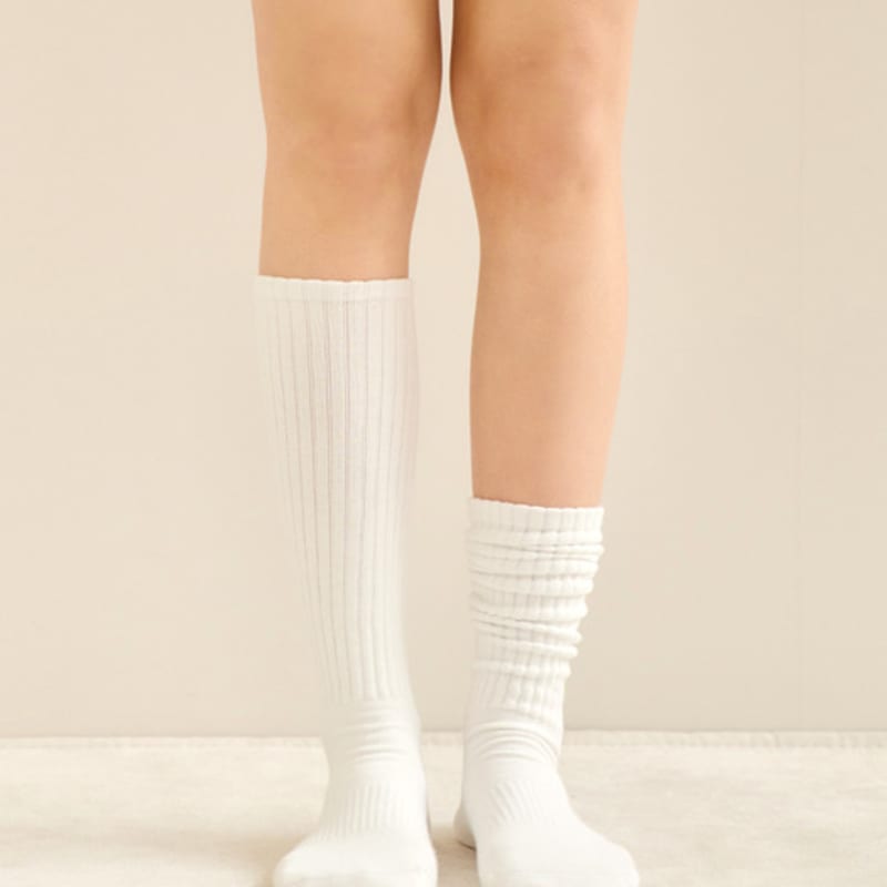 MARUN5 [4SET] Generous Solid Golji Long Socks 4-Pack Set