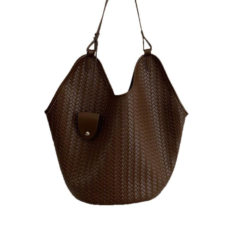Retro High-end Underarm Bag Commuter Women's Bag 2025 New Large Capacity Woven Bag Simple Vegetable Basket Bag