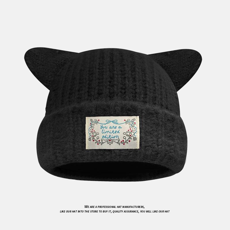 

Японская милая мягкая и восковая пушистая вязаная шапка для женщин на осень и зиму с нашивкой, теплыми кошачьими ушками и облегающей голову, шерстяная шапка с индивидуальностью 54-65cm