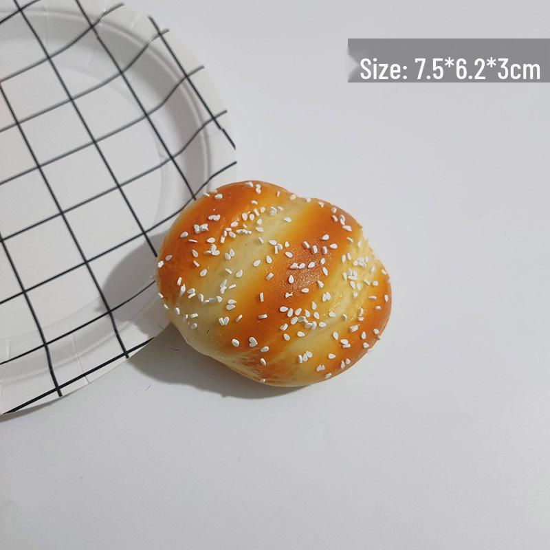 

Велика ароматна іграшка-сквіші у формі хліба для зняття стресу