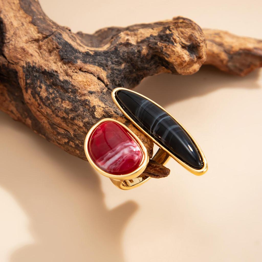 Vintage Inlaid Resin Acrylic Open Ring for Women Elegant Irregular Geometry Adjustable Knuckle Ring Daily Wear Jewelry
