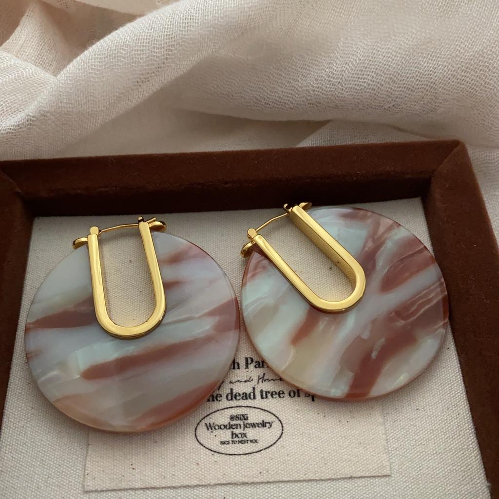 Fashionable Round Acetic Acid Unique Marbled Stud Earrings, Innovative Temperament, High-End Simplicity, Atmospheric Personality, Versatile Earrings