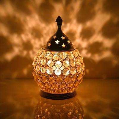 Messing Akhand Diya für Puja Dekorative Kristall-Öllampe Teelichthalter Laterne Ovale Form Diwali-Lichter zur Dekoration (Mittel)