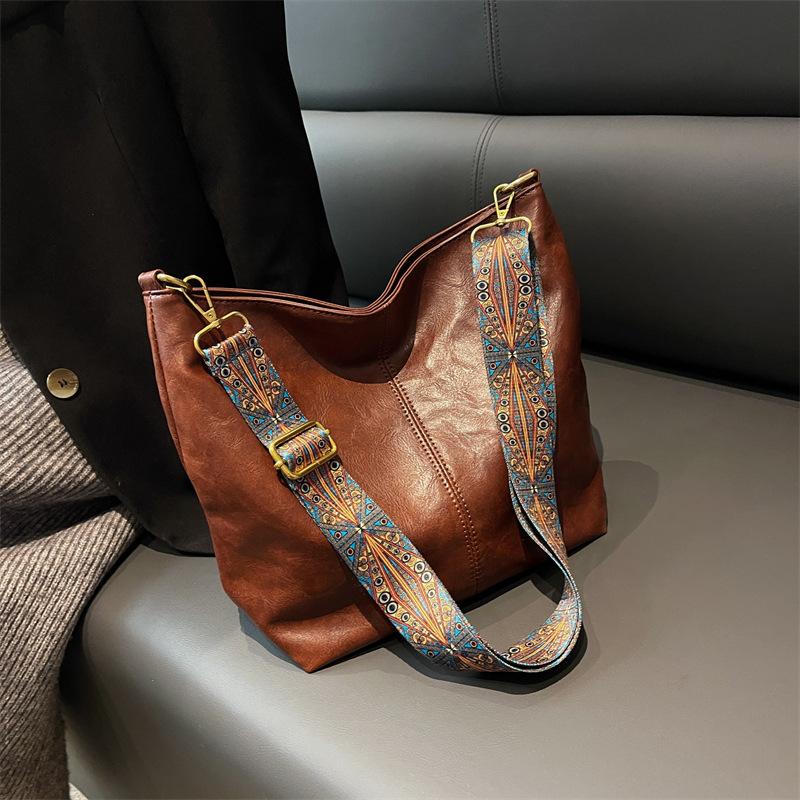 Wide Geometric Strap Shoulder Bag Large Capacity Crossbody Bags For Women Retro Pu Leather Women's Bag