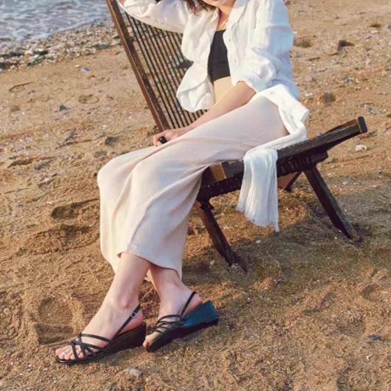 Cowhide version~ French niche wedge with thin strap open toe one-word strap sandals women's summer versatile beach sandals