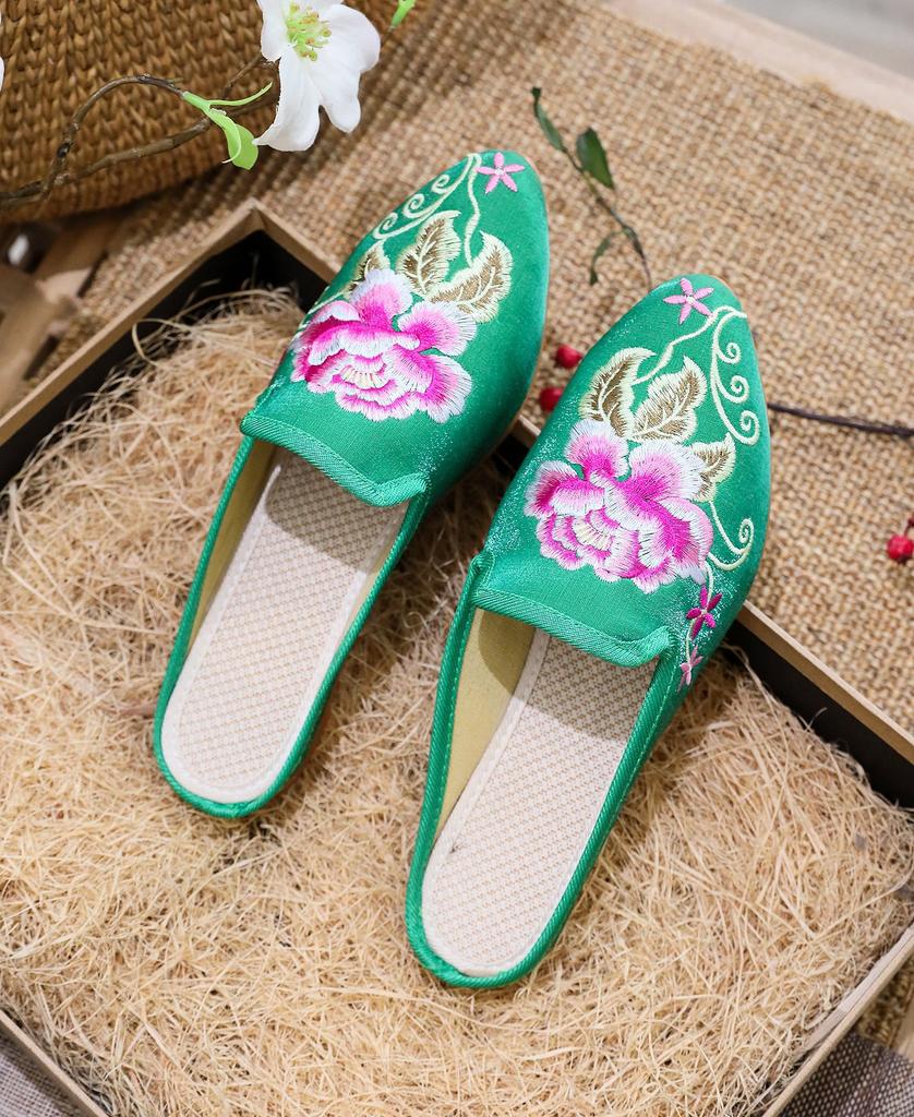 Slippers, pointed fashion casual embroidered slippers, one-pedal casual women's fabric slippers sandals in summer