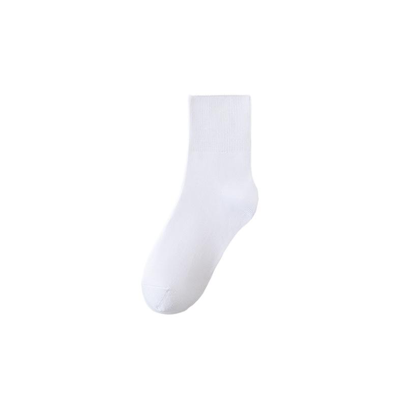 The Men's Socks for All Four Seasons Are Loose and Non-restrictive Mid-calf Men's Socks, Providing A Comfortable and Boneless Casual Look