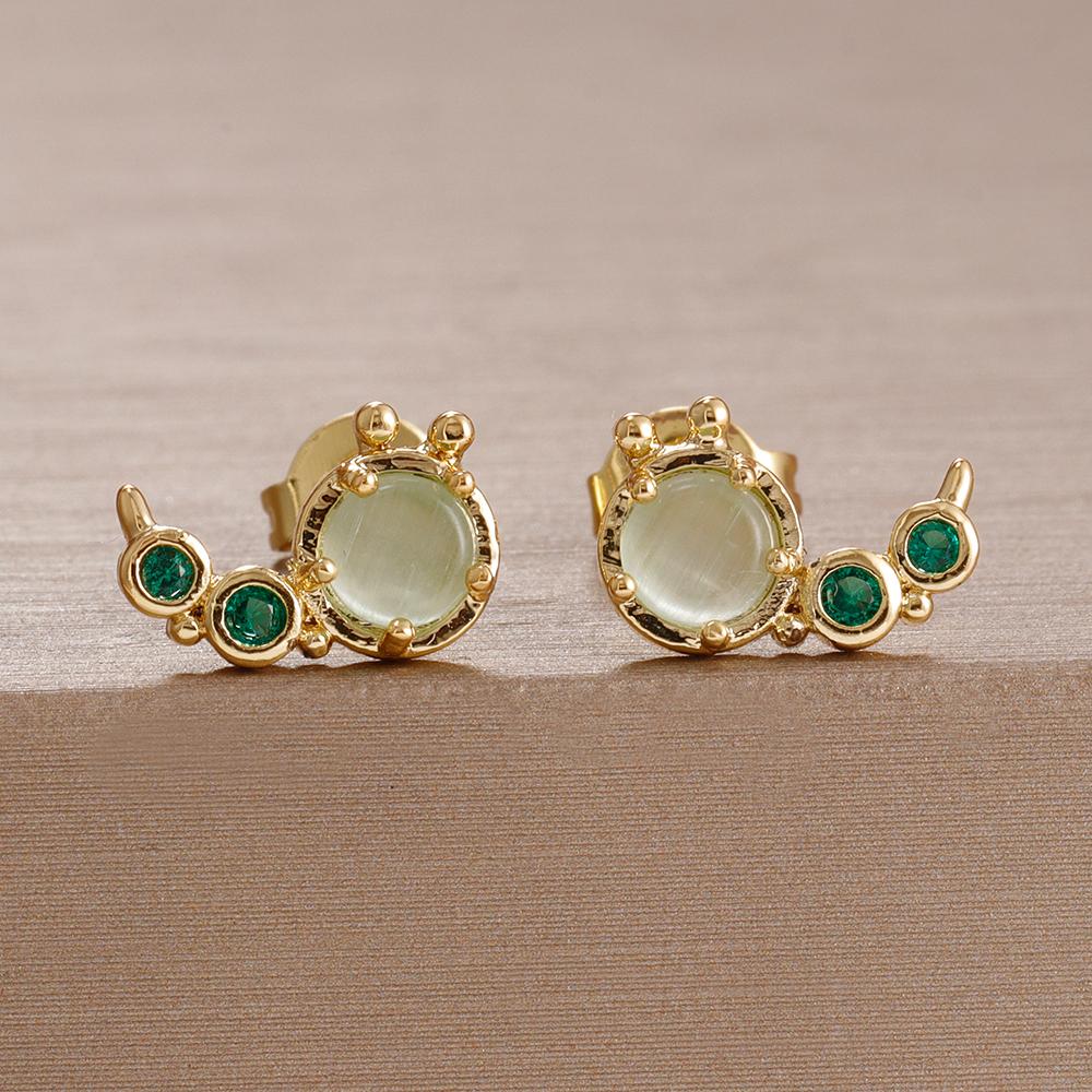 

Новые серьги-гвоздики для пирсинга хряща уха с цирконом в виде насекомого для женщин, панк, козелок, маленькая улитка, животное, серьга, корейская модная бижутерия