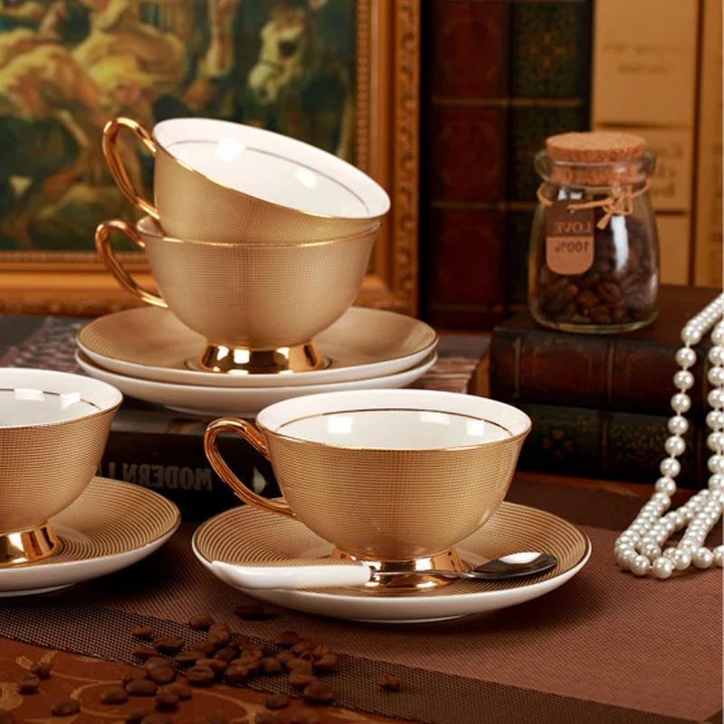 British Vintage Rose Bone China Tea Cup Nordic Afternoon Coffee Tea Cup Hand Drawn Gold Rimmed Coffee Cups Plates with Spoons