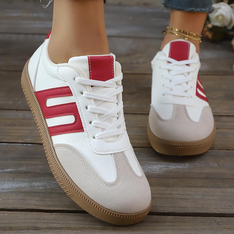 Fashion Black White Striped Flat Sneakers Women Lightweight Lace Up Sports Shoes Woman Non Slip Breathable Casual Sneakers 2025
