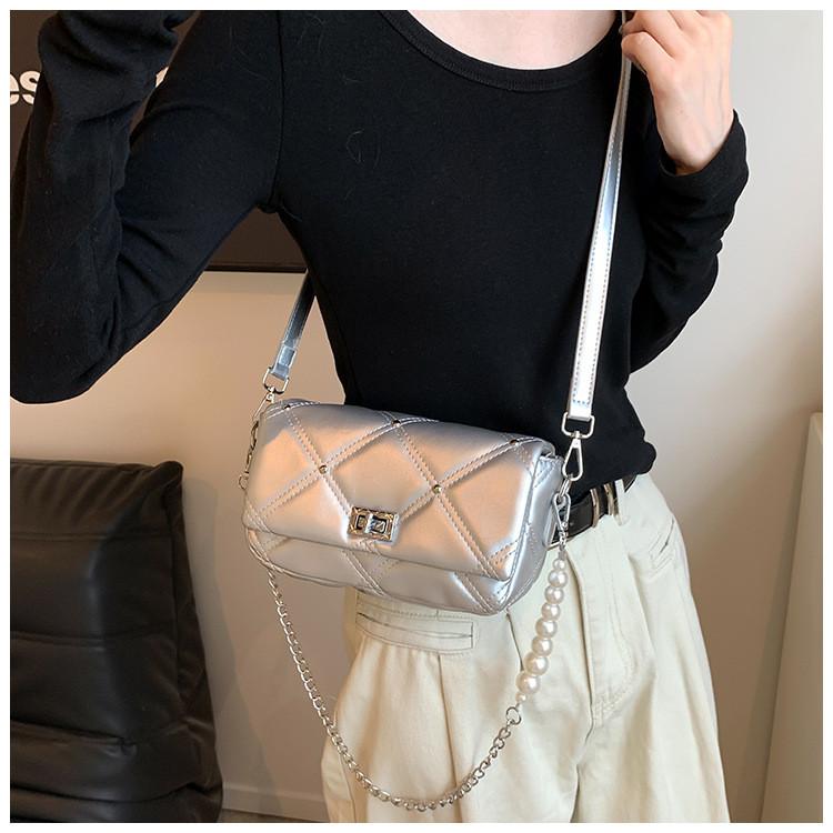 IELGY Large Bead Chain Diamond Underarm Bag Fashion Trendy One-Shoulder Cross-Body Portable