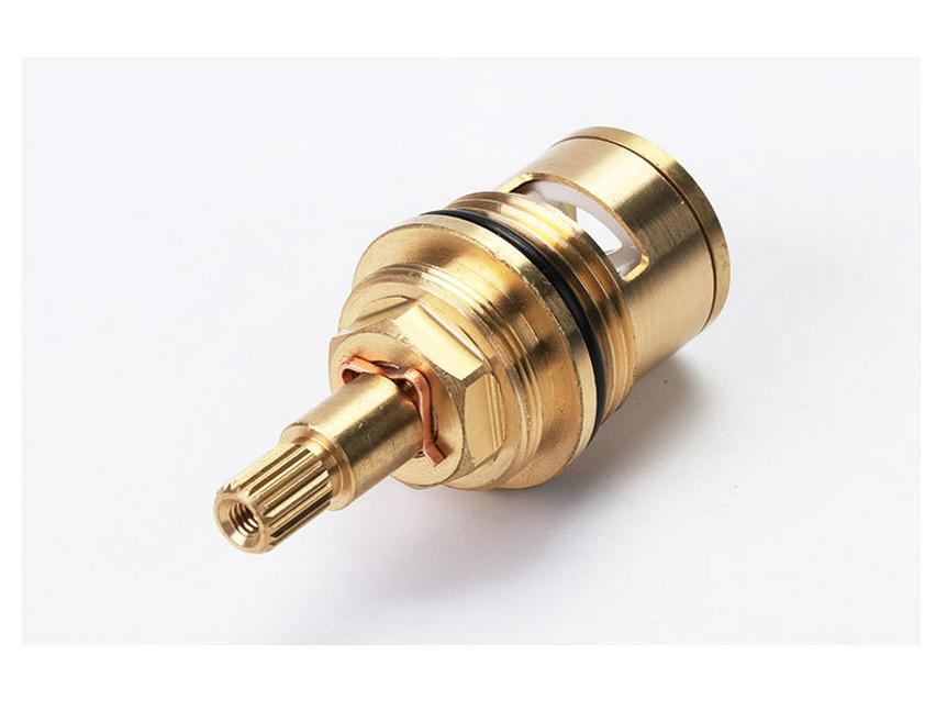 G3/4" Großvolumiger Heiß-/Kaltwasser-Kupferventileinsatz mit Keramikscheibe