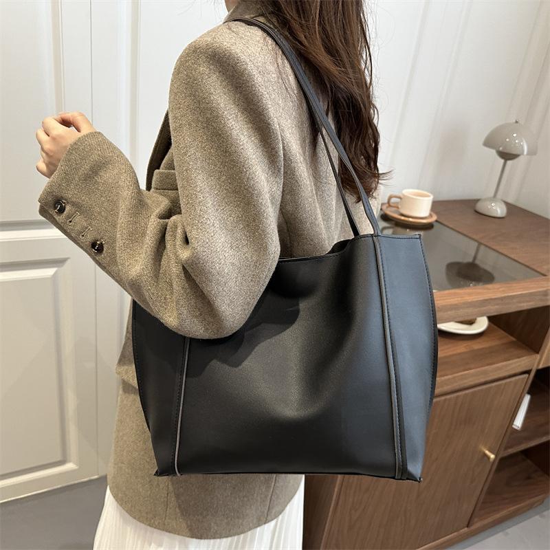 Bag Women's 2025 New Fashion Versatile Shoulder PU Large Bag Simple Retro Large Capacity Women's Portable Tote Bag