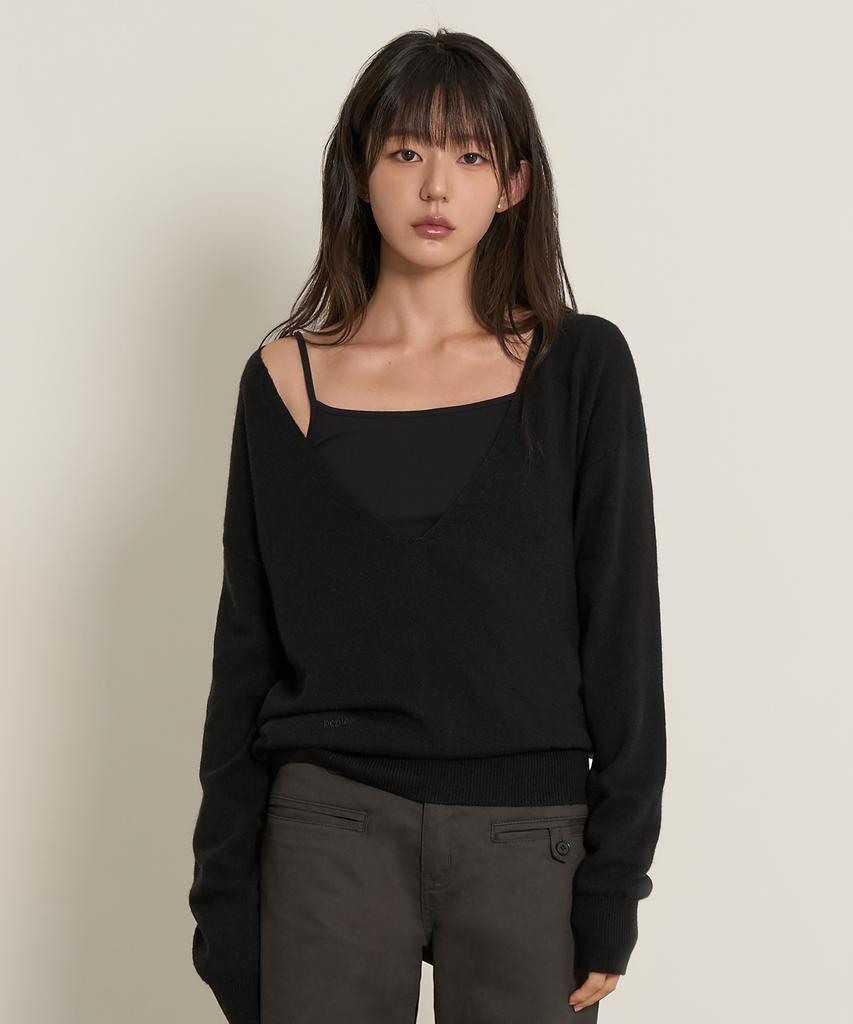 PEPLEE Deep V-Neck Knit (Black)