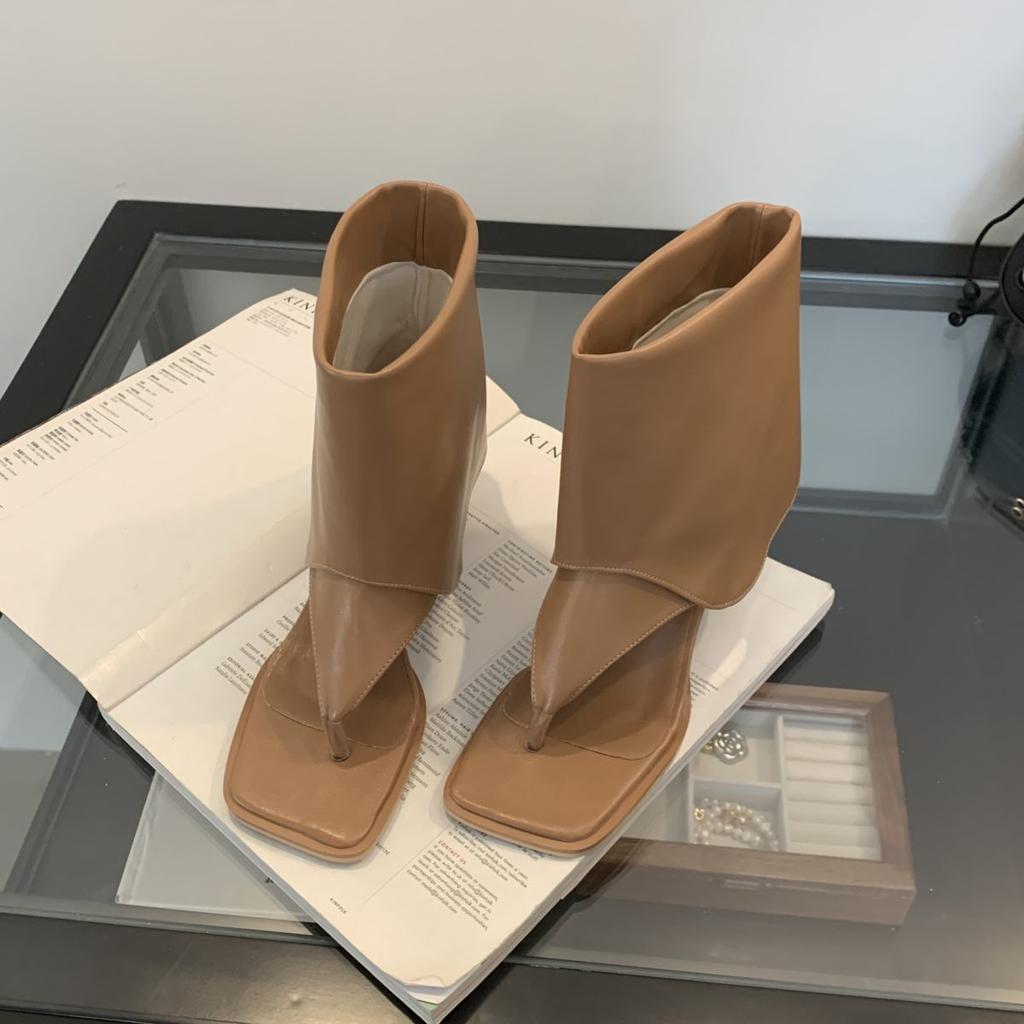 Flip-flop sandals women's outerwear toe cool boots 2025 summer new thick heel pinch short boots trendy black cool boots