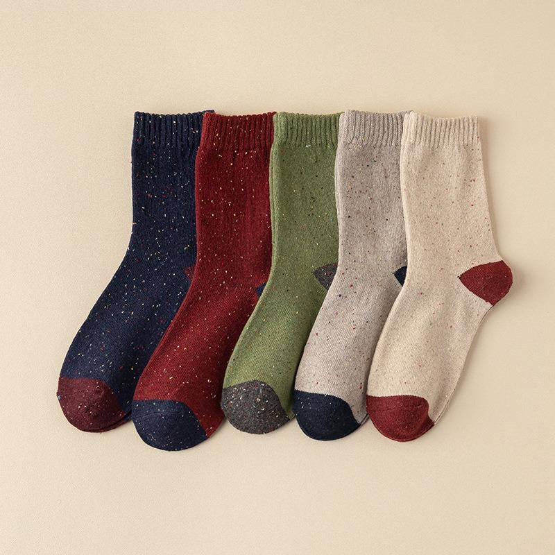 5 Pairs of Women's Winter Solid Color Dot Yarn Sleeping Floor Socks