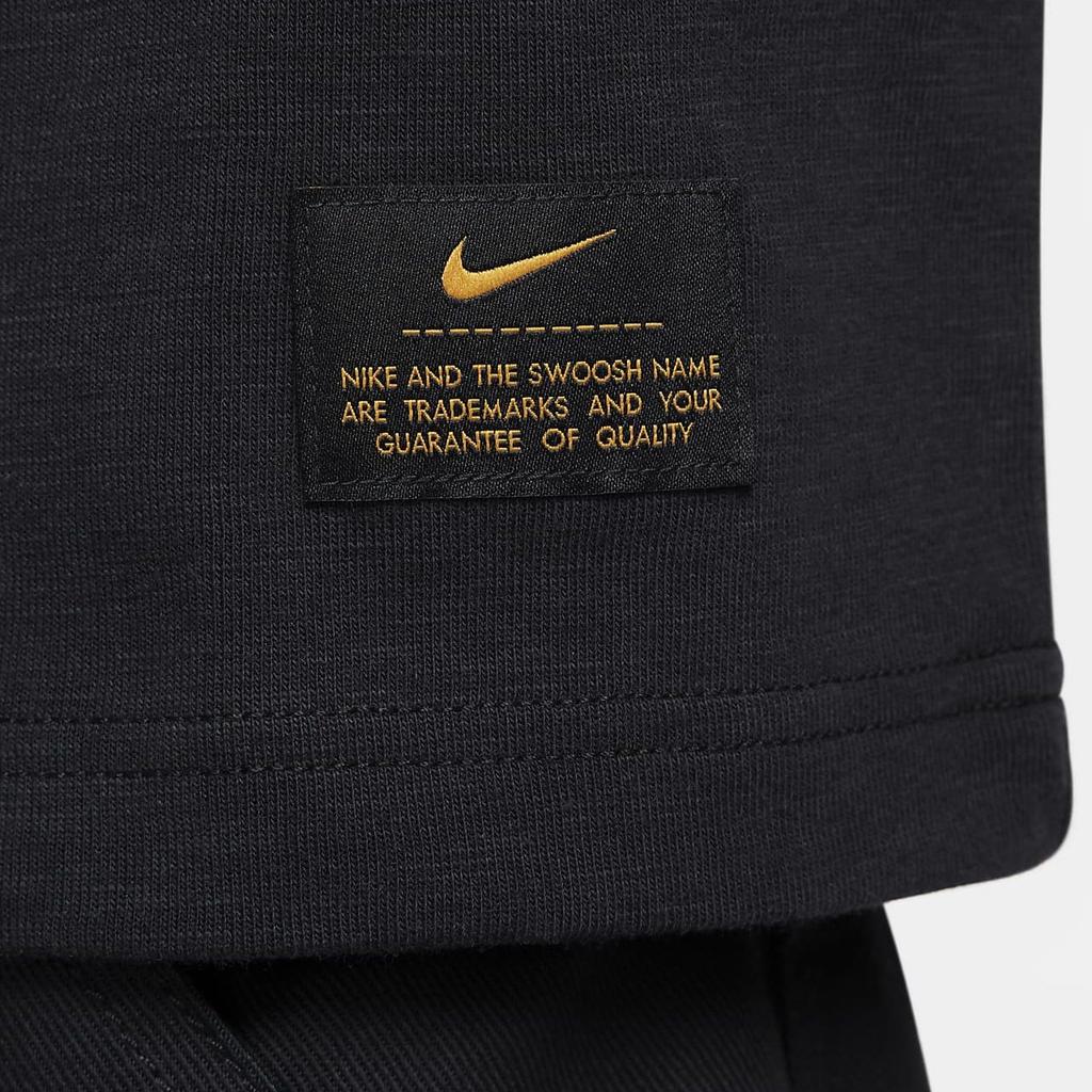 Nike T Shirts Men's Black Crew Neck Moderate Straight Fit FN2646-010