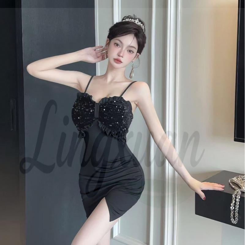 

Sophisticated Sequined Sleeveless Bodycon Dress Large чорний