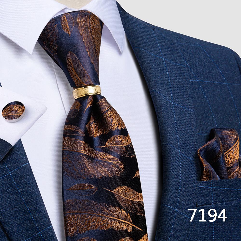 Cravatta Uomo YourTies In Seta Con Motivo Paisley Floreale – Nero E Oro, 150 Cm, Regalo