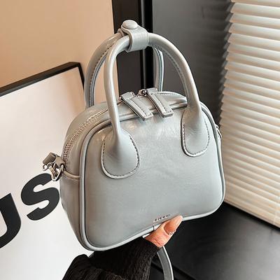 New Atmospheric Fashion Handbag Versatile Small Square Bag Shoulder Messenger Bag