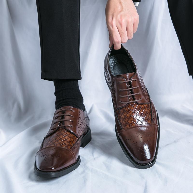 Fashion Brand Men's Lace Up Leather Shoes Blok Carved Woven Business Formal Shoes Autumn New Comfortable Groom's Wedding Shoes