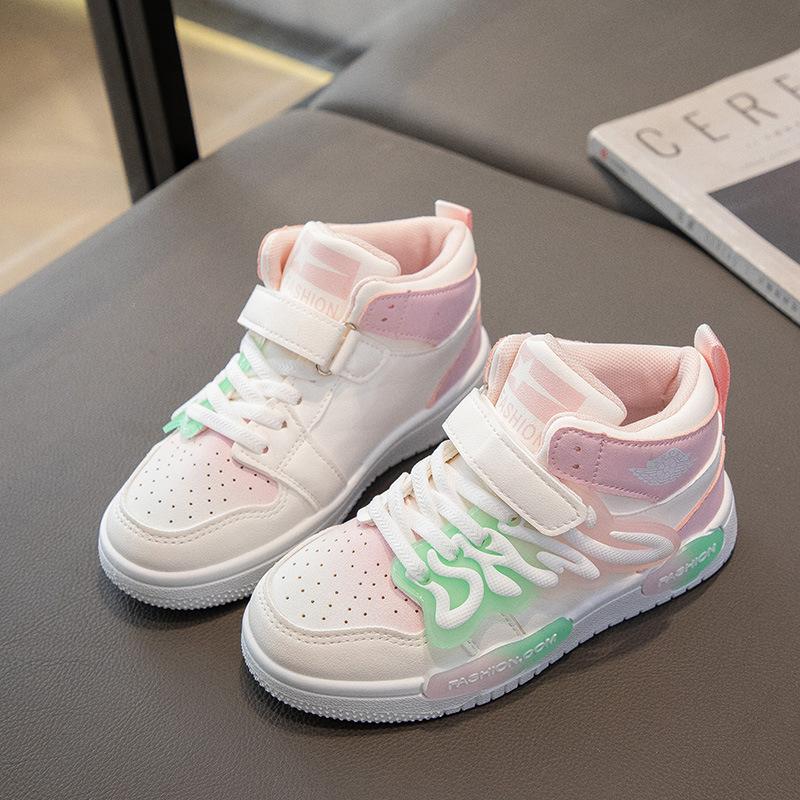 

Children s high-top board shoes 2025 autumn new girls sports shoes with comfortable leather surface 32-37 yards whole box shot 48 pairs розовый