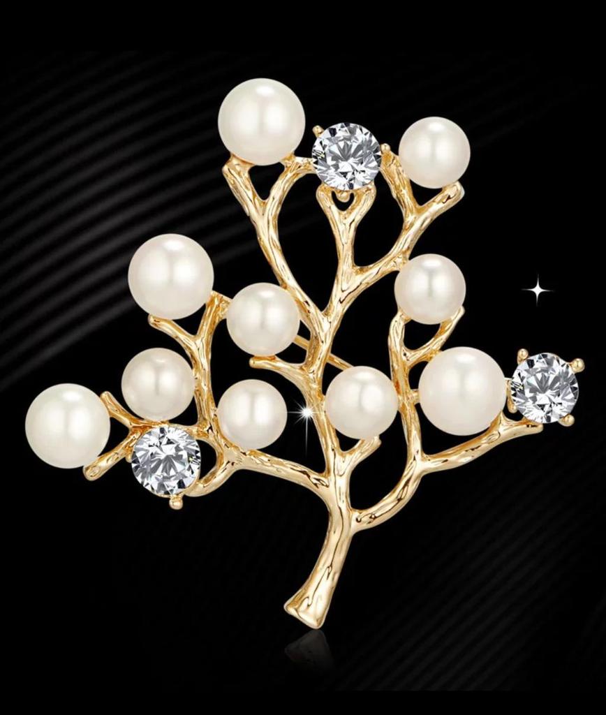 High-End Alloy Brooch with Pearl Imitation and Rhinestone Corsage Pin - Fashion Accessory