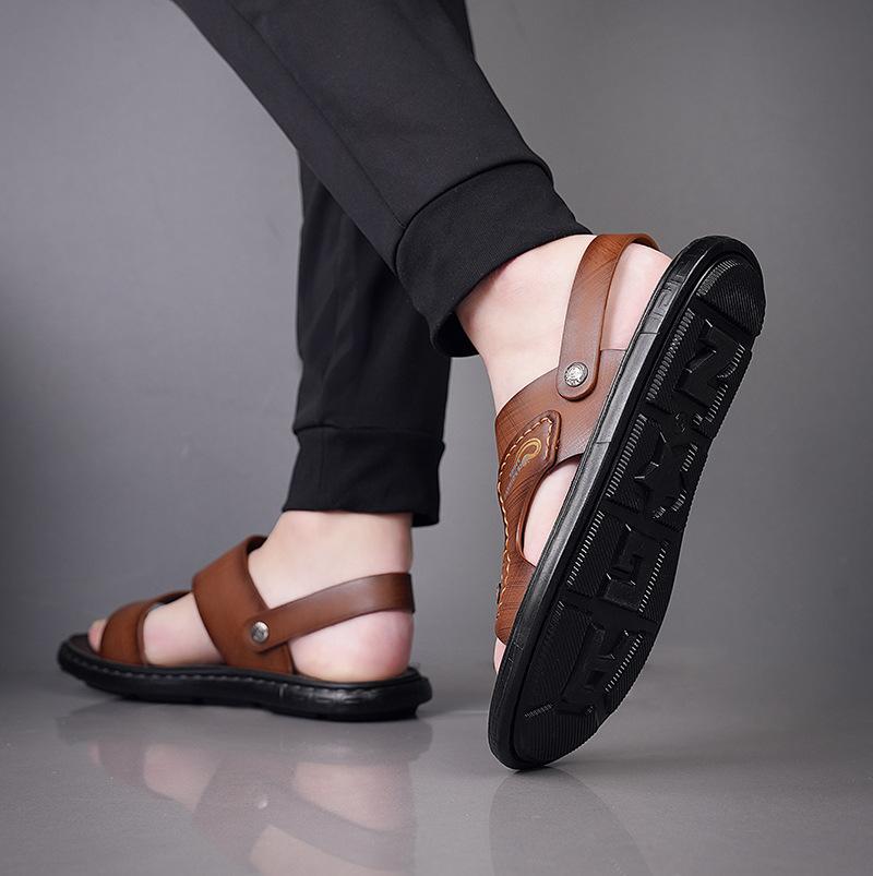 Sandals men's trendy wear-resistant outer wear dual-purpose slippers men's casual versatile summer new non-slip soft-soled beach shoes