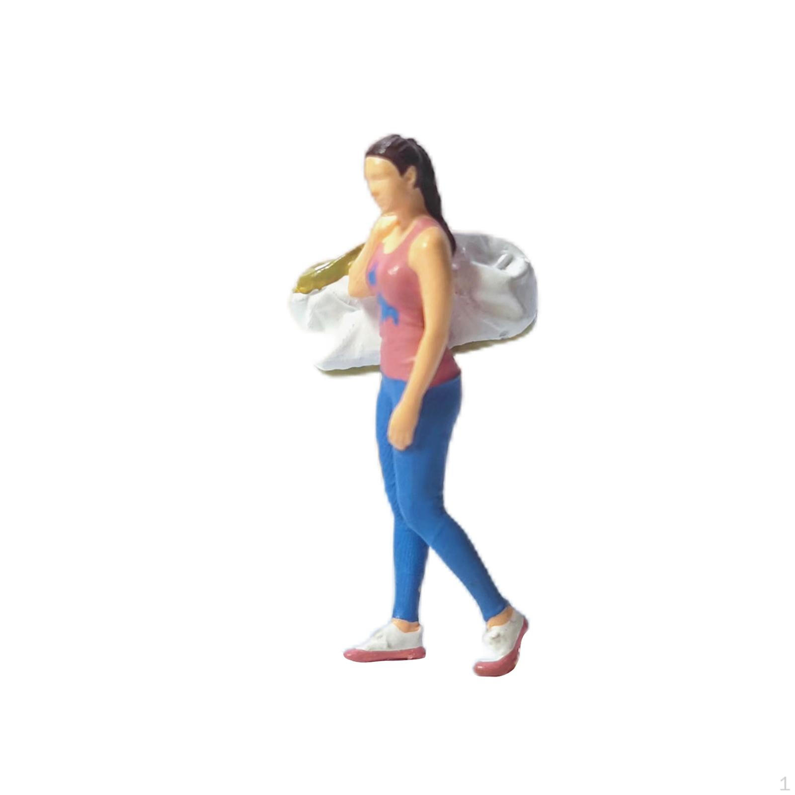 1/64 Scale Figures Model Painted Character Tiny People Toys Resin Diorama backpack girl