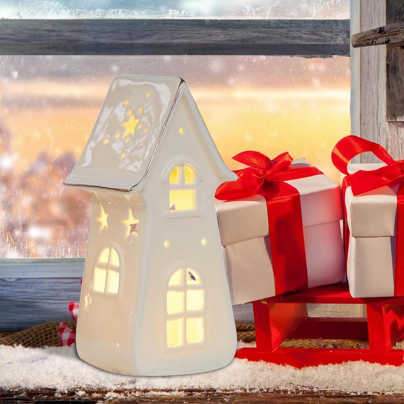Keramisk Julelandsby Hus Ornament LED Opplyst Juletrehytte Skrivebord Hjem Pynt Julelampe Romdekor