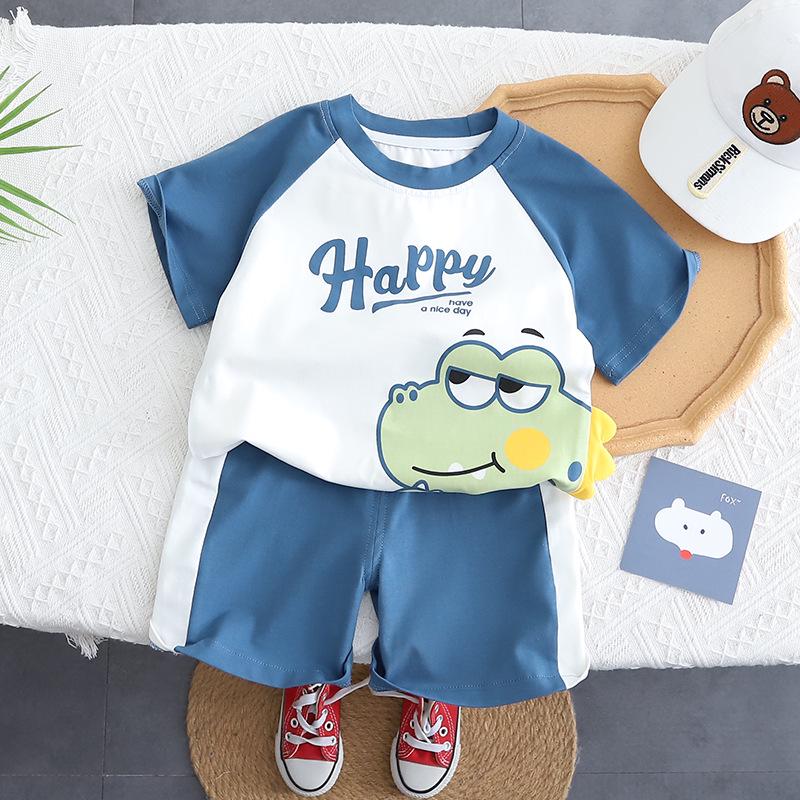 

Летний комплект из двух предметов для мальчиков 2025 года: футболка с коротким рукавом и шорты с мультяшным динозавром 120cm