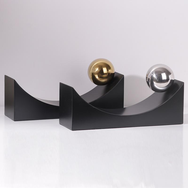 Geometric Arc and Spherical Ornaments Black Base Alloy Gold Spherical Decoration Accessories Modern Art Aesthetic Decoration