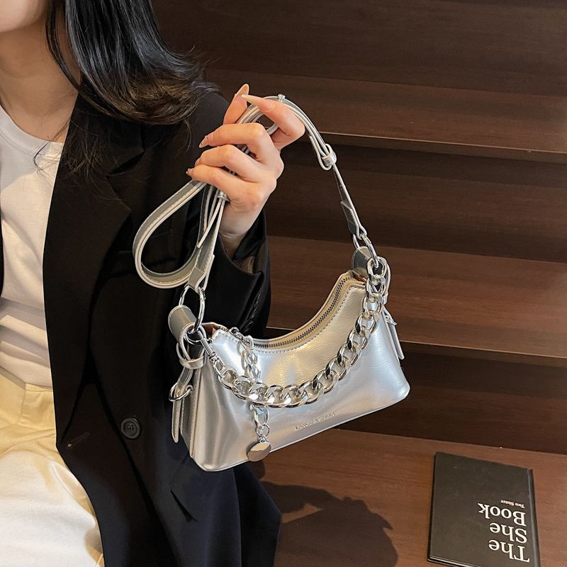 

Best Selling Bag Women s 2025 New Arrival Spring/Summer Fancy Shoulder Underarm Bag Fashion All-Match Chain Messenger Bag Silver leather