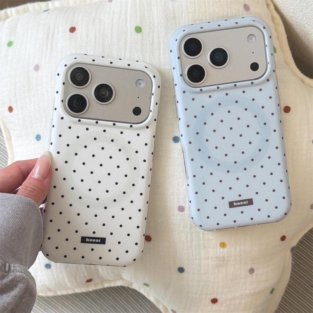 Magnetic Powder Blue & White Polka Dot iPhone 14/13 Compatible ProMax Case with Round Edges